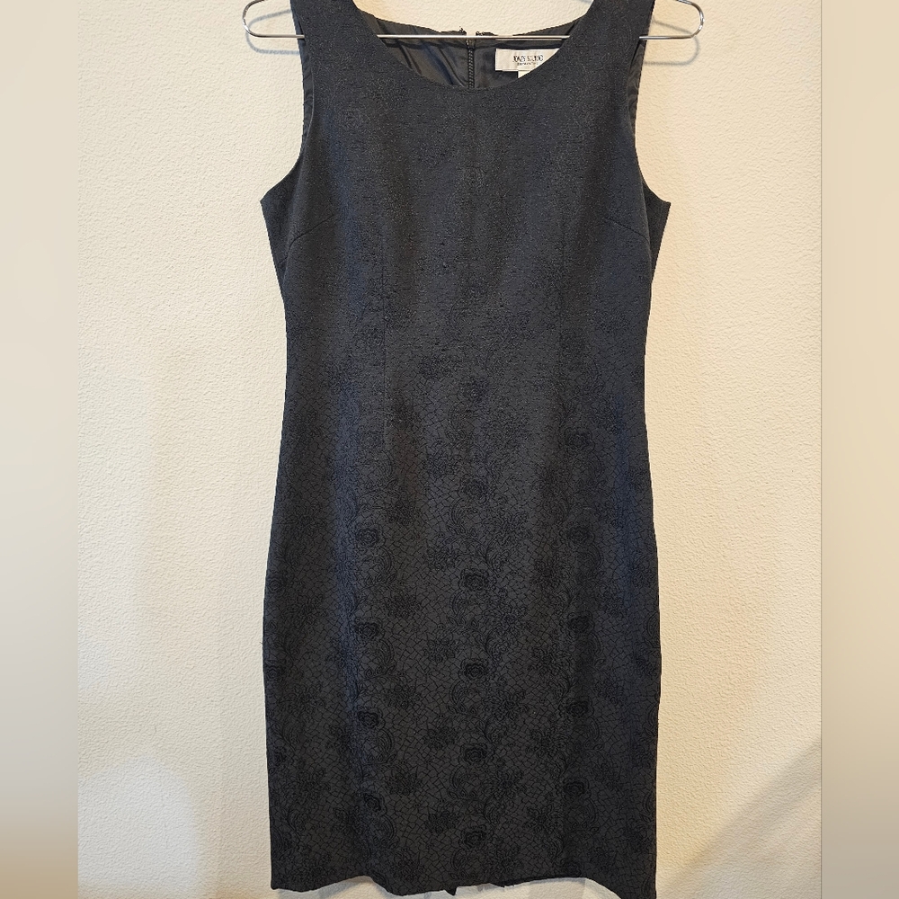 Size 6 Jones Studio Separates Little Black Dress